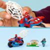 Image de LEGO SPIDEY SUR SA MOTO CONTRE RHINO 11206