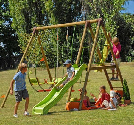 Image de la catégorie Jeux plein air